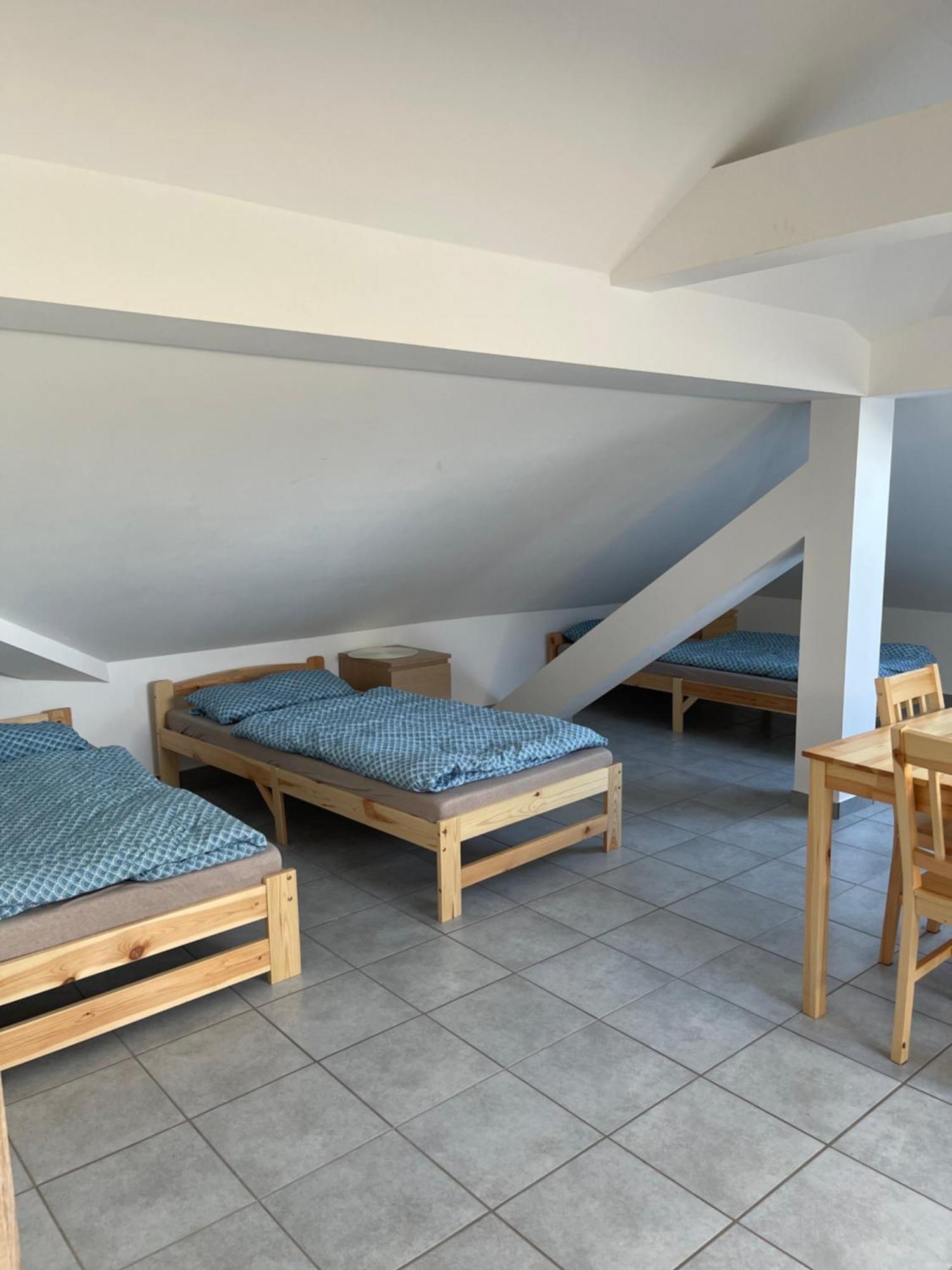 Kavkaz Restaurant & Hotel Lohmar Exterior photo